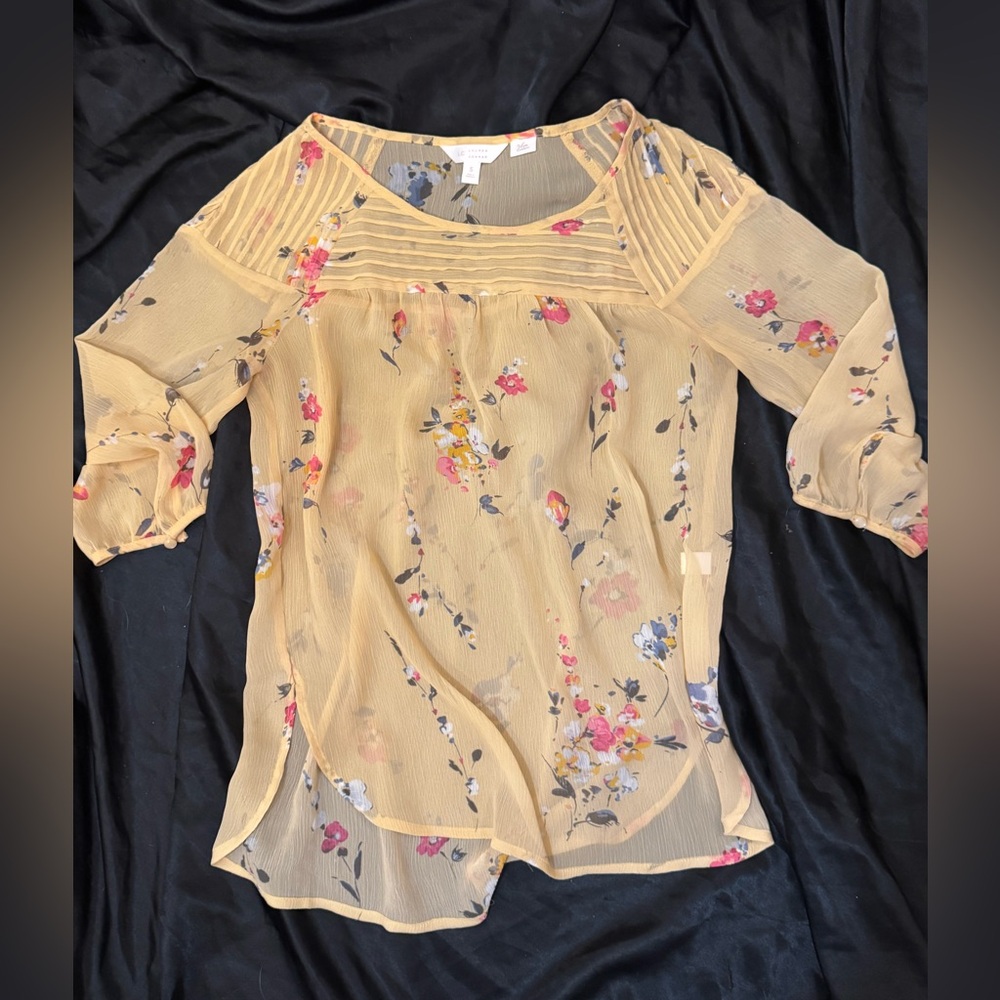 LC Lauren Conrad Yellow sheer Floral blouse